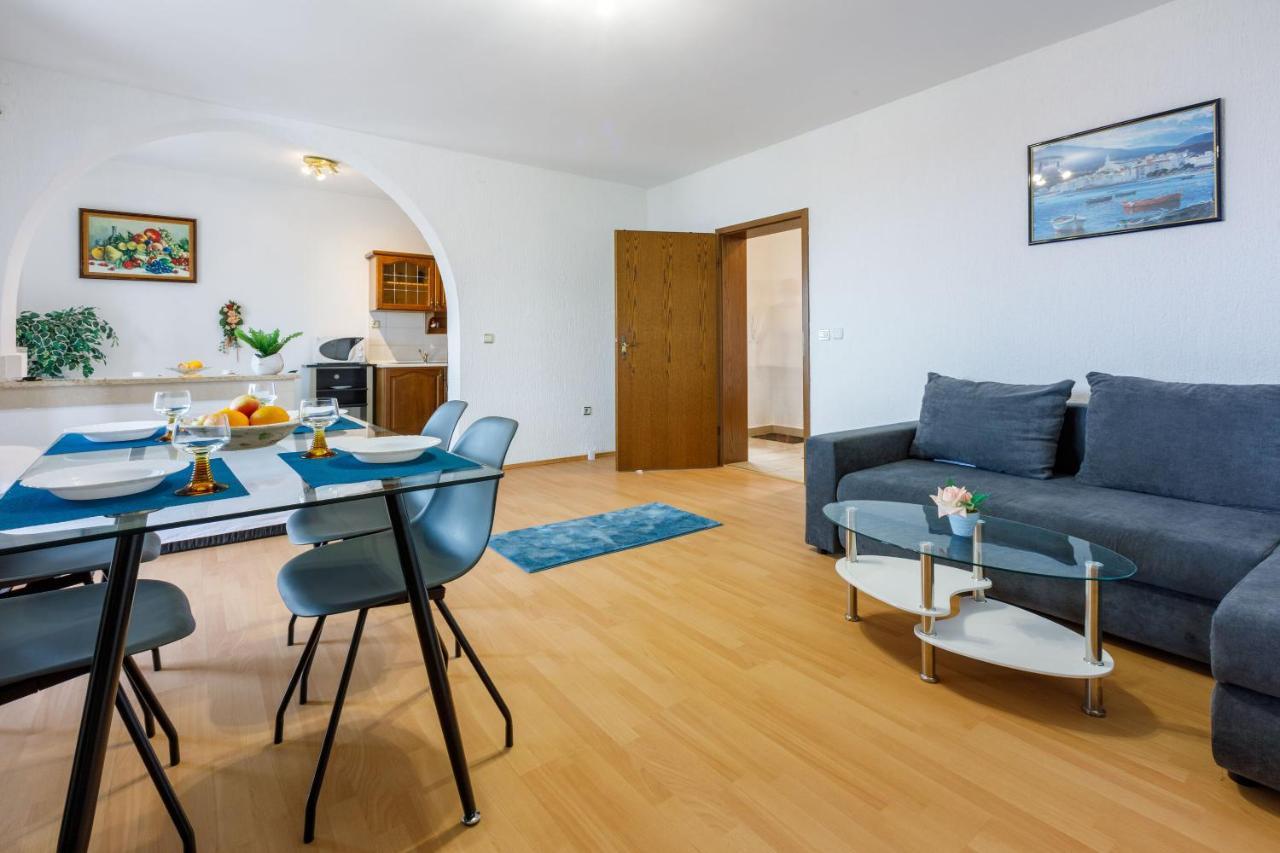 Apartments Anita Novi Vinodolski Kültér fotó